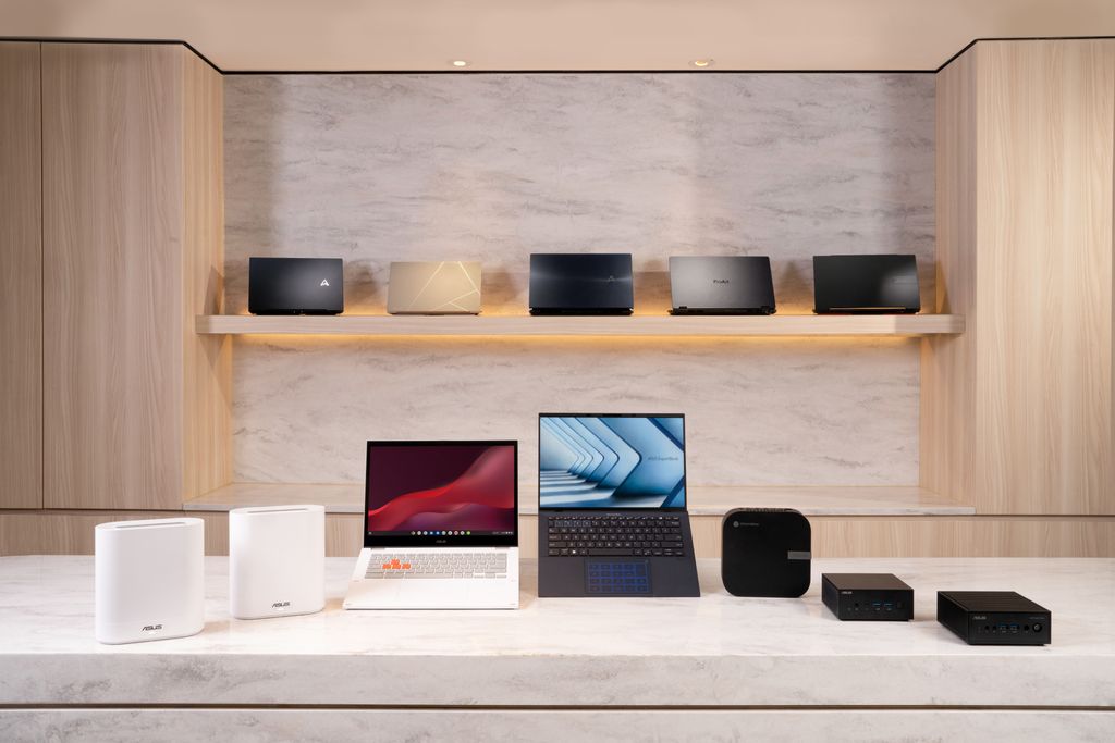 ASUS Presents Seeing An Incredible Future at CES 2023, Commercial Lineup